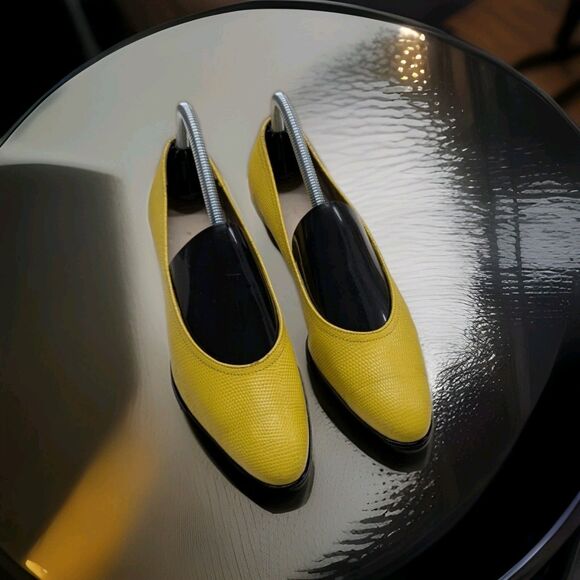 Salvatore Ferragamo Yellow  Patent Wedge  Loafers Size 9 - Picture 3 of 7